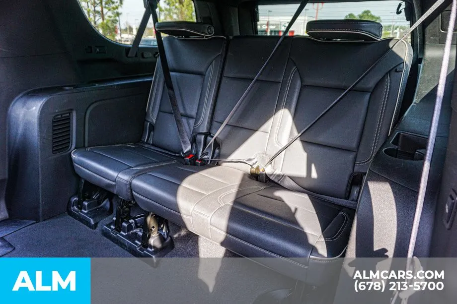 2024 Chevrolet Suburban Premier - Photo 22