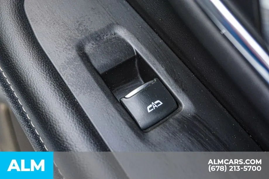 2024 Chevrolet Suburban Premier - Photo 58