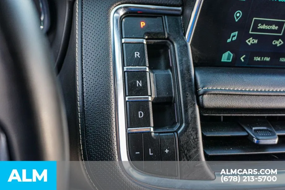 2024 Chevrolet Suburban Premier - Photo 47