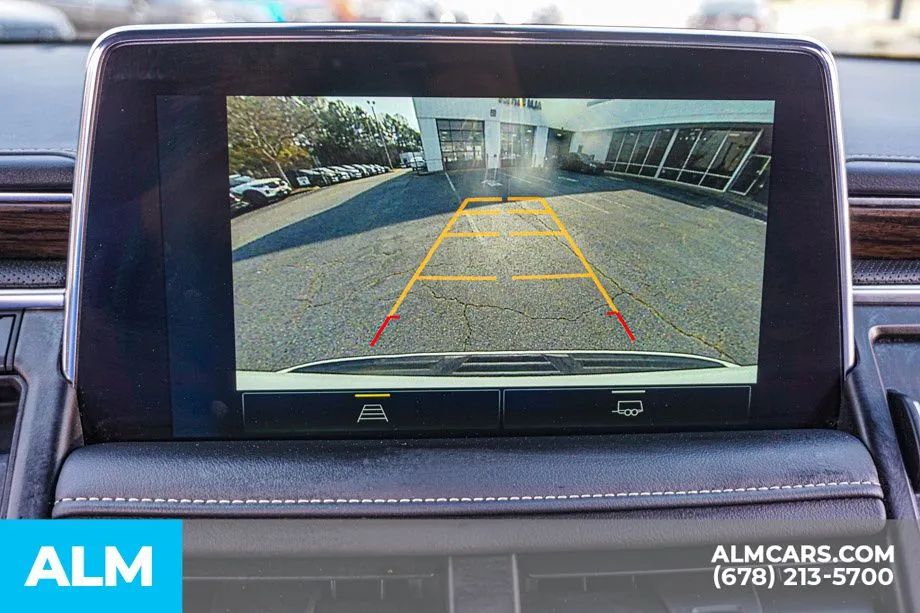 2024 Chevrolet Suburban Premier - Photo 39