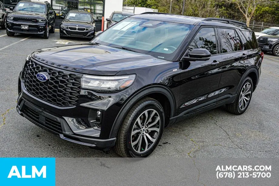 2025 Ford Explorer ST-LINE - Photo 15