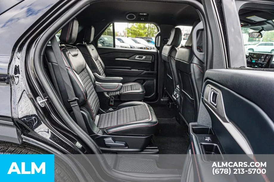 2025 Ford Explorer ST-LINE - Photo 24