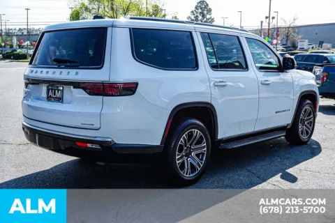 More photos of 2024 Jeep Wagoneer Series II at ALM Kennesaw, GA