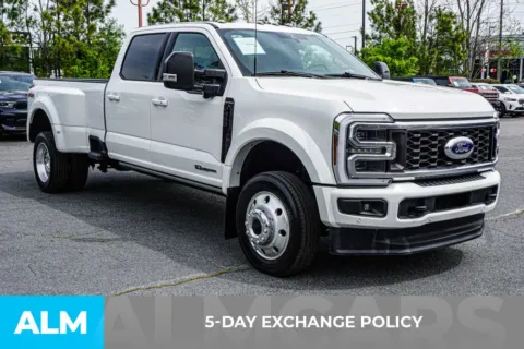 More photos of 2025 Ford F-450SD Platinum at ALM Kennesaw, GA