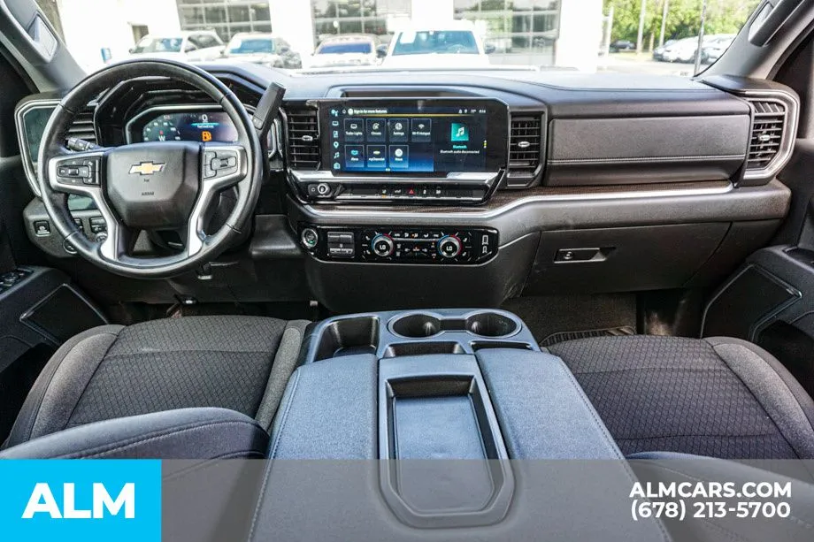 2025 Chevrolet Silverado 2500HD LT - Photo 25
