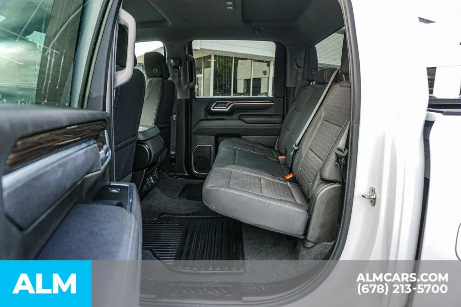 2025 Chevrolet Silverado 2500HD LT - Photo 21