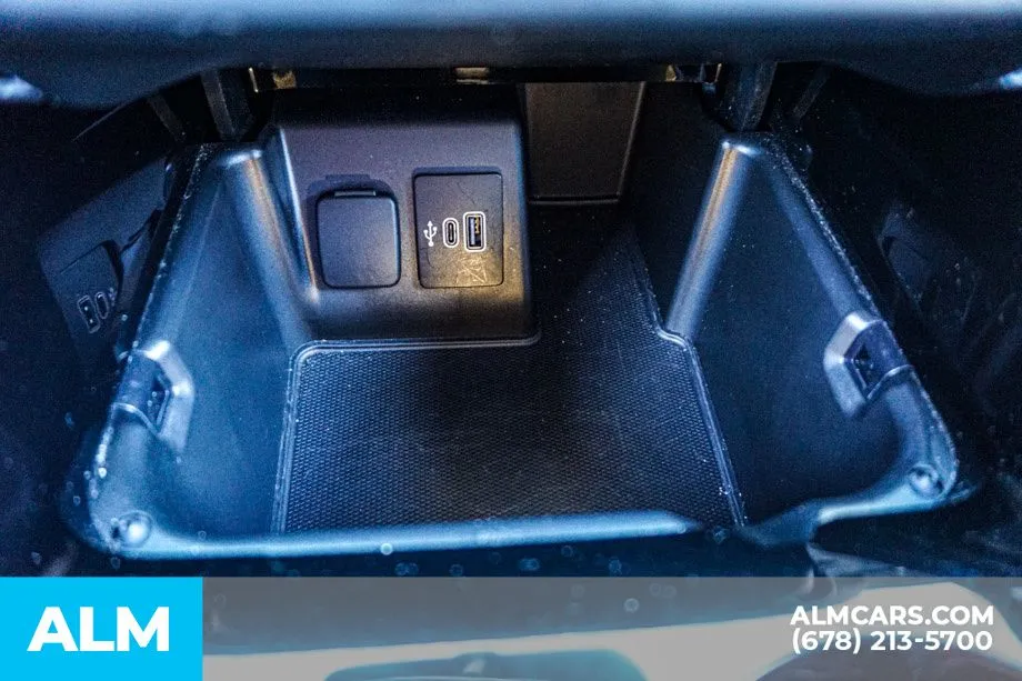 2025 Ford Explorer Platinum - Photo 45