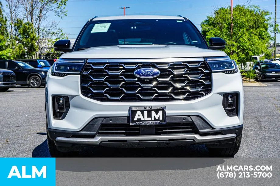 2025 Ford Explorer Platinum - Photo 10