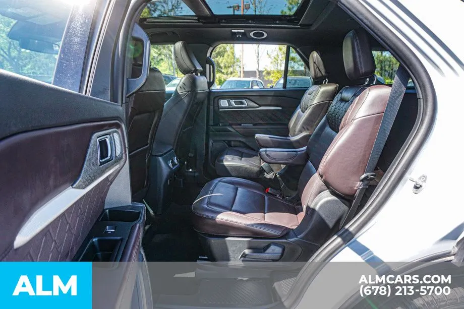 2025 Ford Explorer Platinum - Photo 21