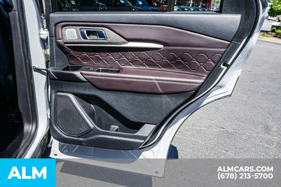 2025 Ford Explorer Platinum - Photo 59