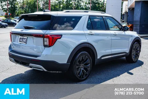More photos of 2025 Ford Explorer Platinum at ALM Kennesaw, GA