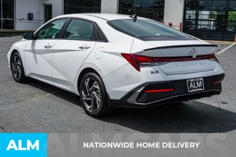 More photos of 2025 Hyundai Elantra SEL Sport at ALM Kennesaw, GA