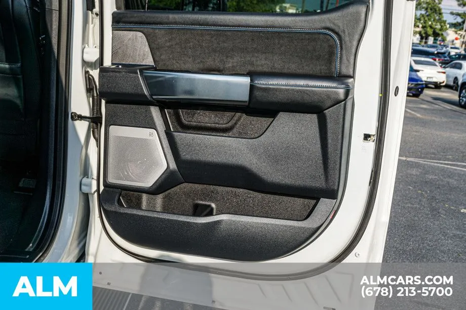 2025 Ford F-250 Super Duty Platinum - Photo 60