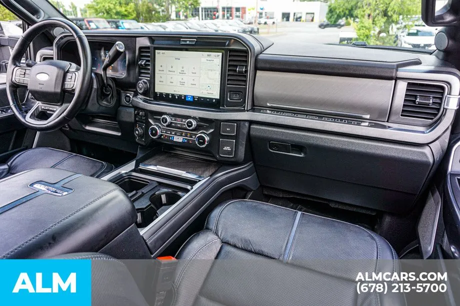 2025 Ford F-250 Super Duty Platinum - Photo 24