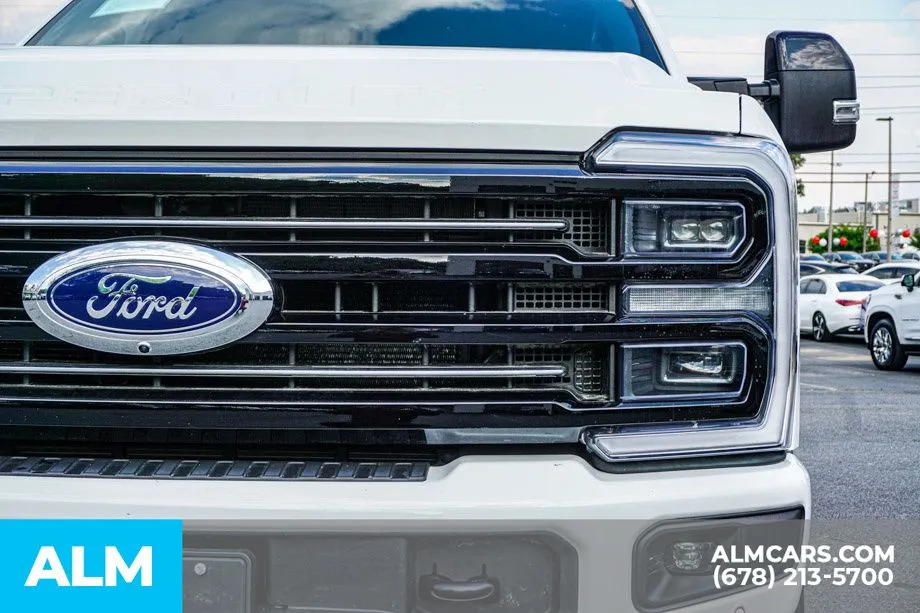 2025 Ford F-250 Super Duty Platinum - Photo 12