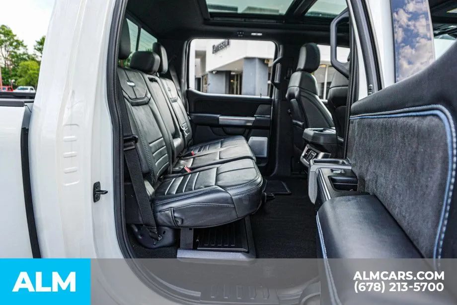 2025 Ford F-250 Super Duty Platinum - Photo 22