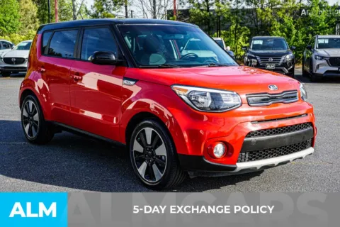 More photos of 2019 Kia Soul Plus at ALM Kennesaw, GA