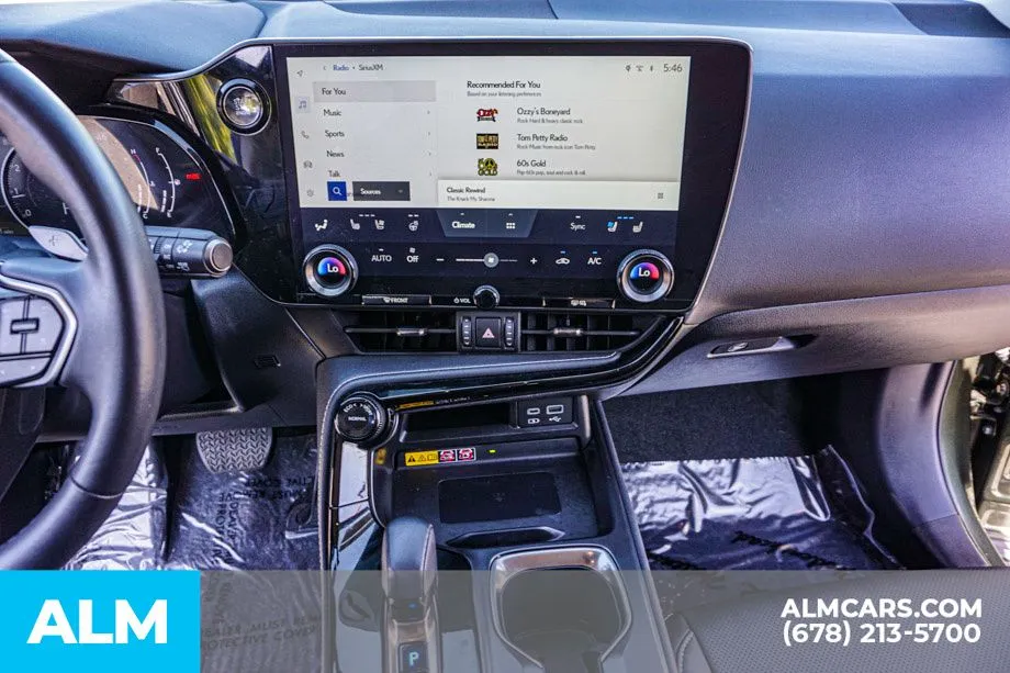 2024 Lexus NX 350 - Photo 39