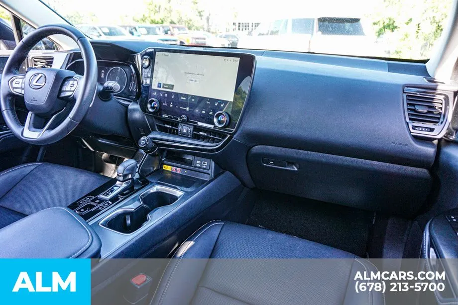 2024 Lexus NX 350 - Photo 24