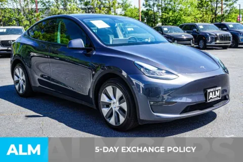 More photos of 2021 Tesla Model Y Long Range at ALM Kennesaw, GA