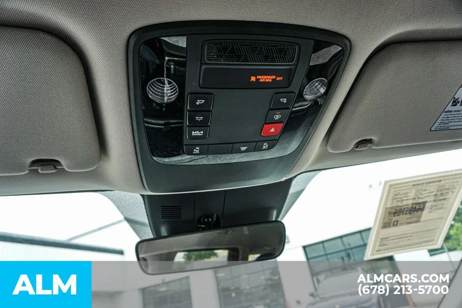 2025 Kia Carnival LXS - Photo 39