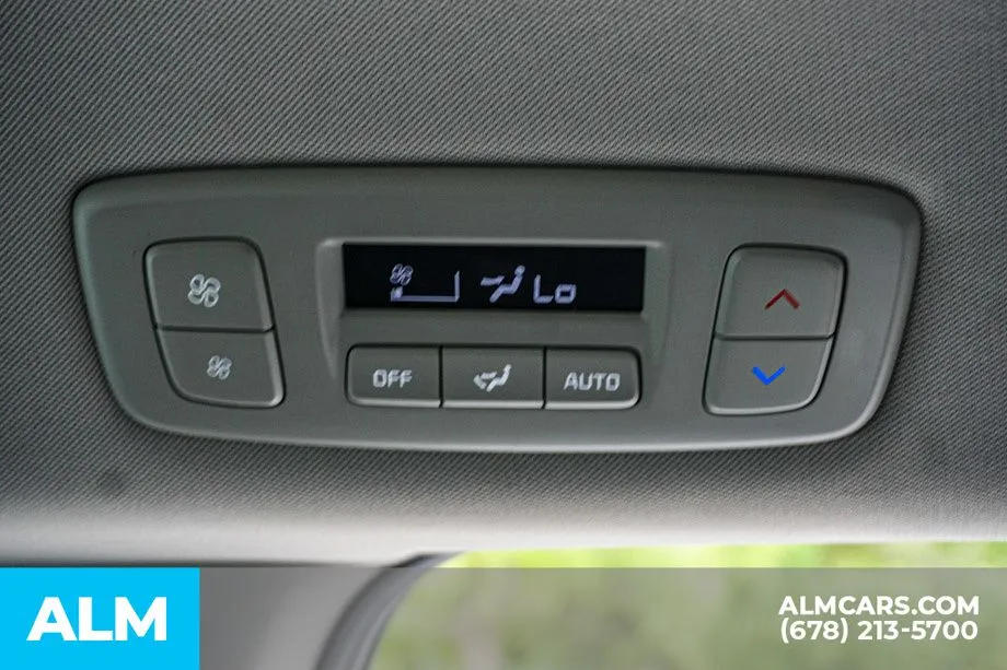2025 Kia Carnival LXS - Photo 37