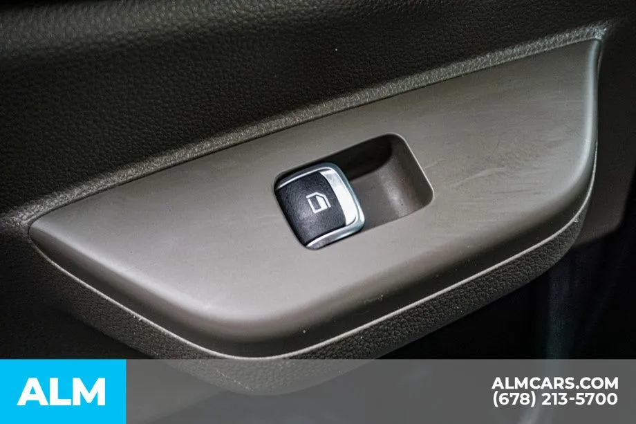 2025 Kia Carnival LXS - Photo 35