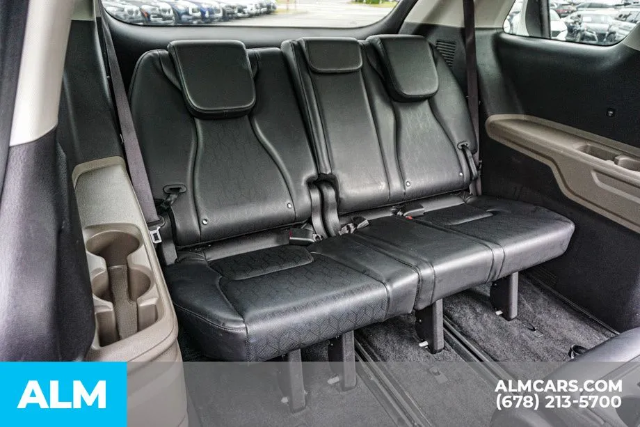 2025 Kia Carnival LXS - Photo 23