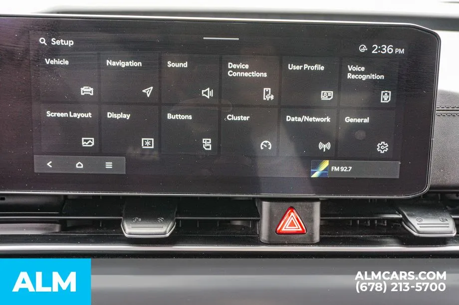 2025 Kia Carnival LXS - Photo 40