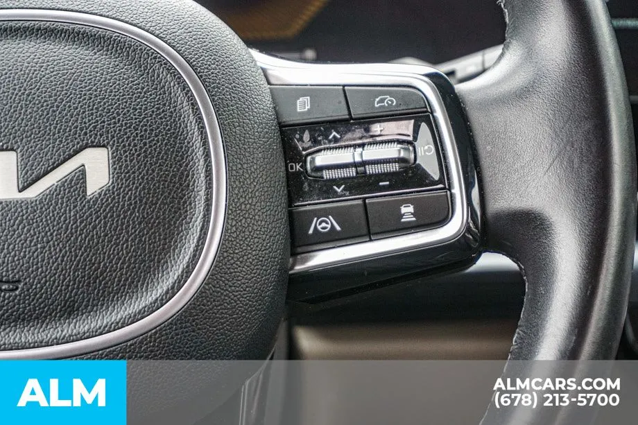 2025 Kia Carnival LXS - Photo 32