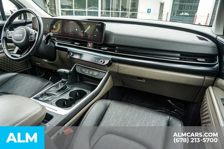 2025 Kia Carnival LXS - Photo 27