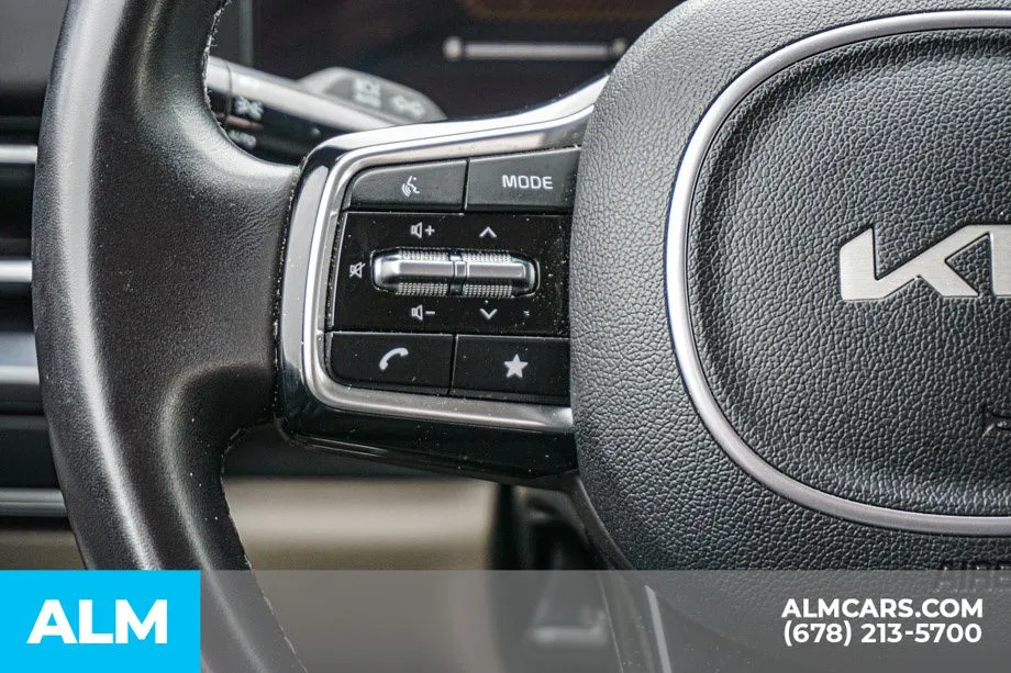 2025 Kia Carnival LXS - Photo 31