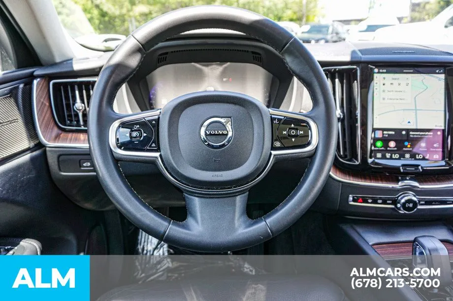 2024 Volvo XC60 Plus - Photo 29