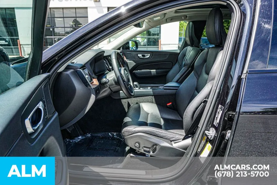 2024 Volvo XC60 Plus - Photo 21