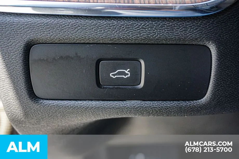 2024 Volvo XC60 Plus - Photo 48