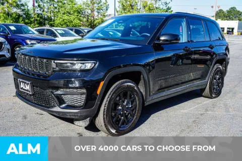 Another view of 2025 Jeep Grand Cherokee Altitude for sale in Kennesaw, GA at ALM Kennesaw
