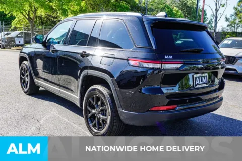More photos of 2025 Jeep Grand Cherokee Altitude at ALM Kennesaw, GA