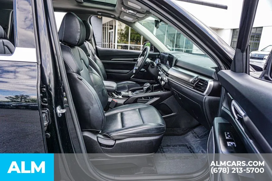 2025 Kia Telluride S - Photo 25