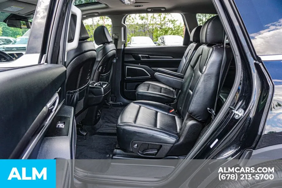 2025 Kia Telluride S - Photo 21