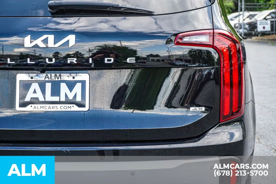 2025 Kia Telluride S - Photo 13