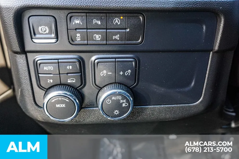 2025 Chevrolet Tahoe LT - Photo 48