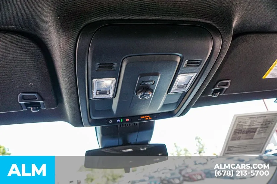 2025 Chevrolet Tahoe LT - Photo 35