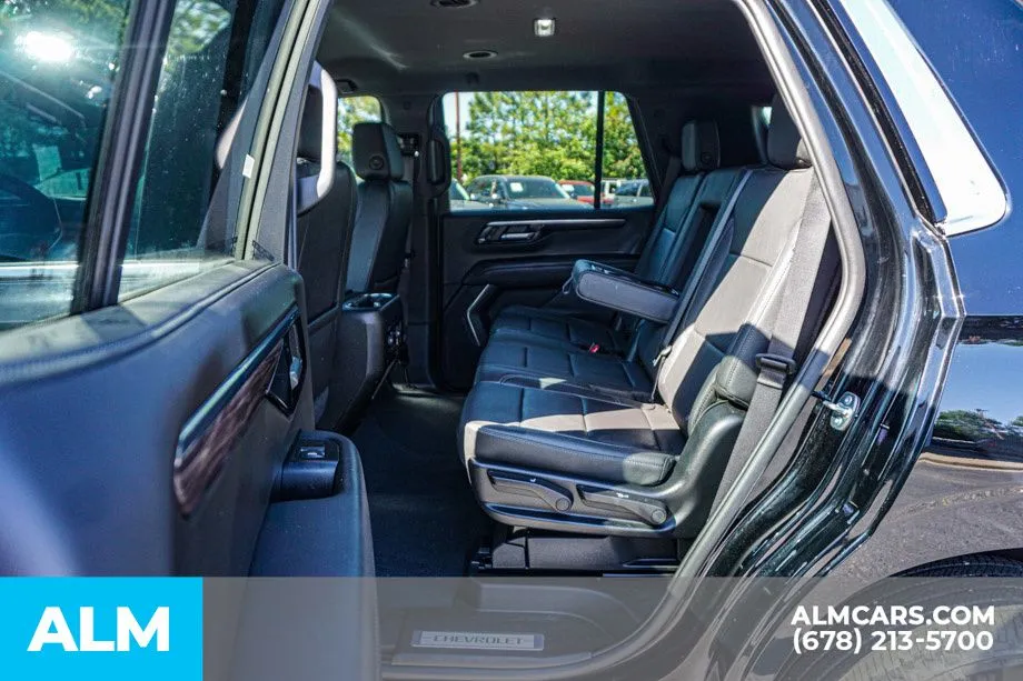 2025 Chevrolet Tahoe LT - Photo 21