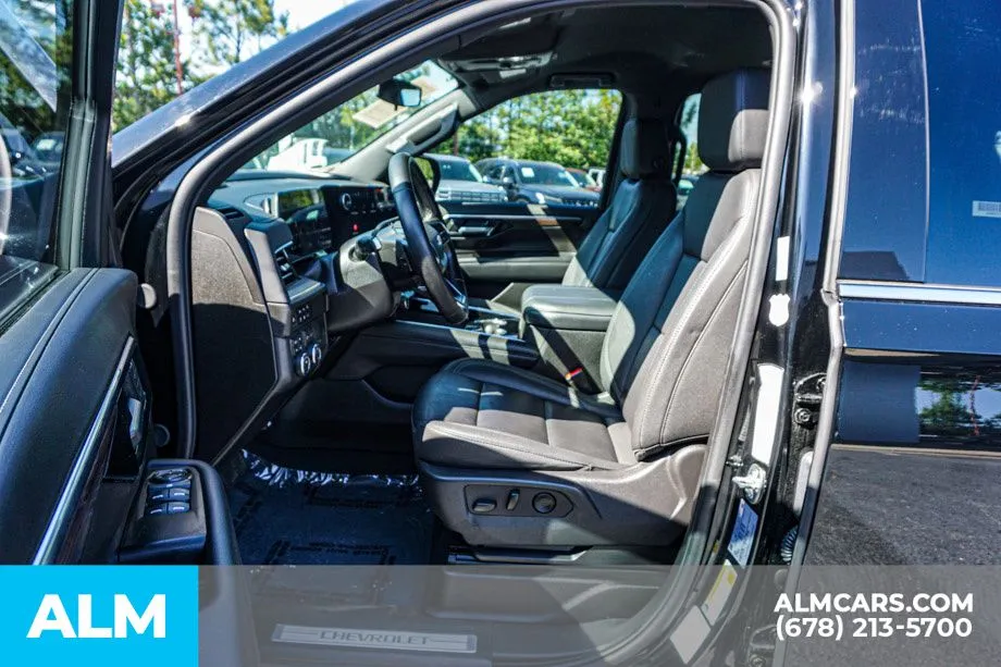 2025 Chevrolet Tahoe LT - Photo 19