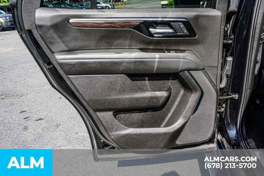 2025 Chevrolet Tahoe LT - Photo 53