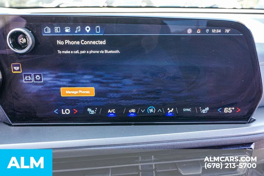 2025 Chevrolet Traverse LT - Photo 40