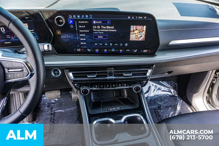 2025 Chevrolet Traverse LT - Photo 42