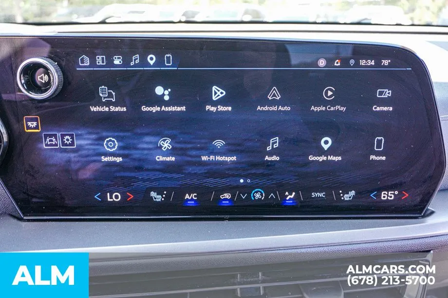2025 Chevrolet Traverse LT - Photo 36