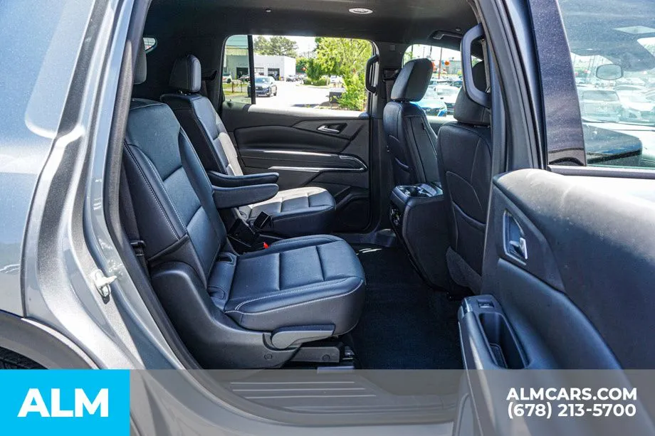 2025 Chevrolet Traverse LT - Photo 24