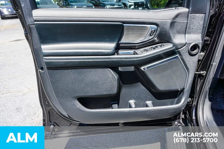 2025 Ford Expedition Platinum - Photo 52